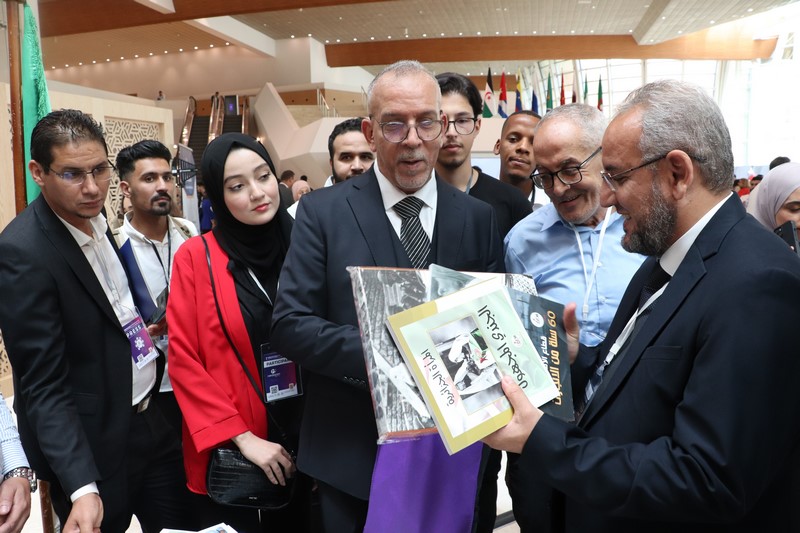 الملتقى الأول للإعلام والإتصال والتكنولوجية الحديثة بالمركز الدولي للمؤتمرات عبد اللطيف رحال