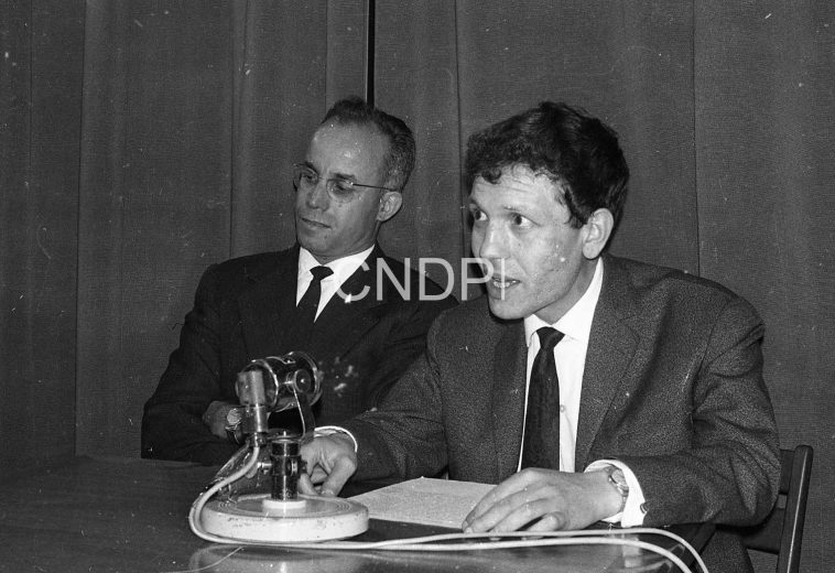 المؤتمر الصحفي لوزير الإعلام في بلعون، وزير الإعلام في مايو 1963