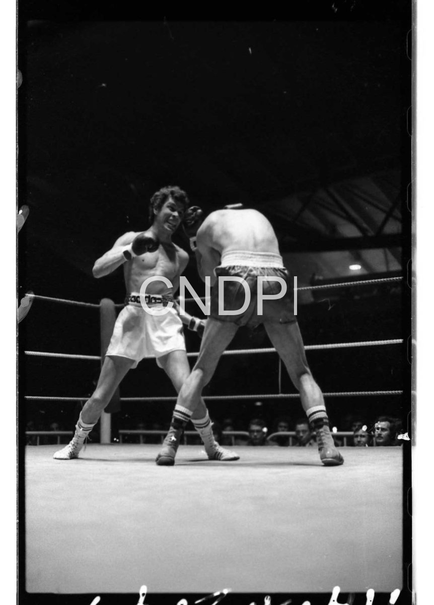 Combat de boxe entre Ould Mekhloufi et  l’Argentin Miranda le 01.02.1975
