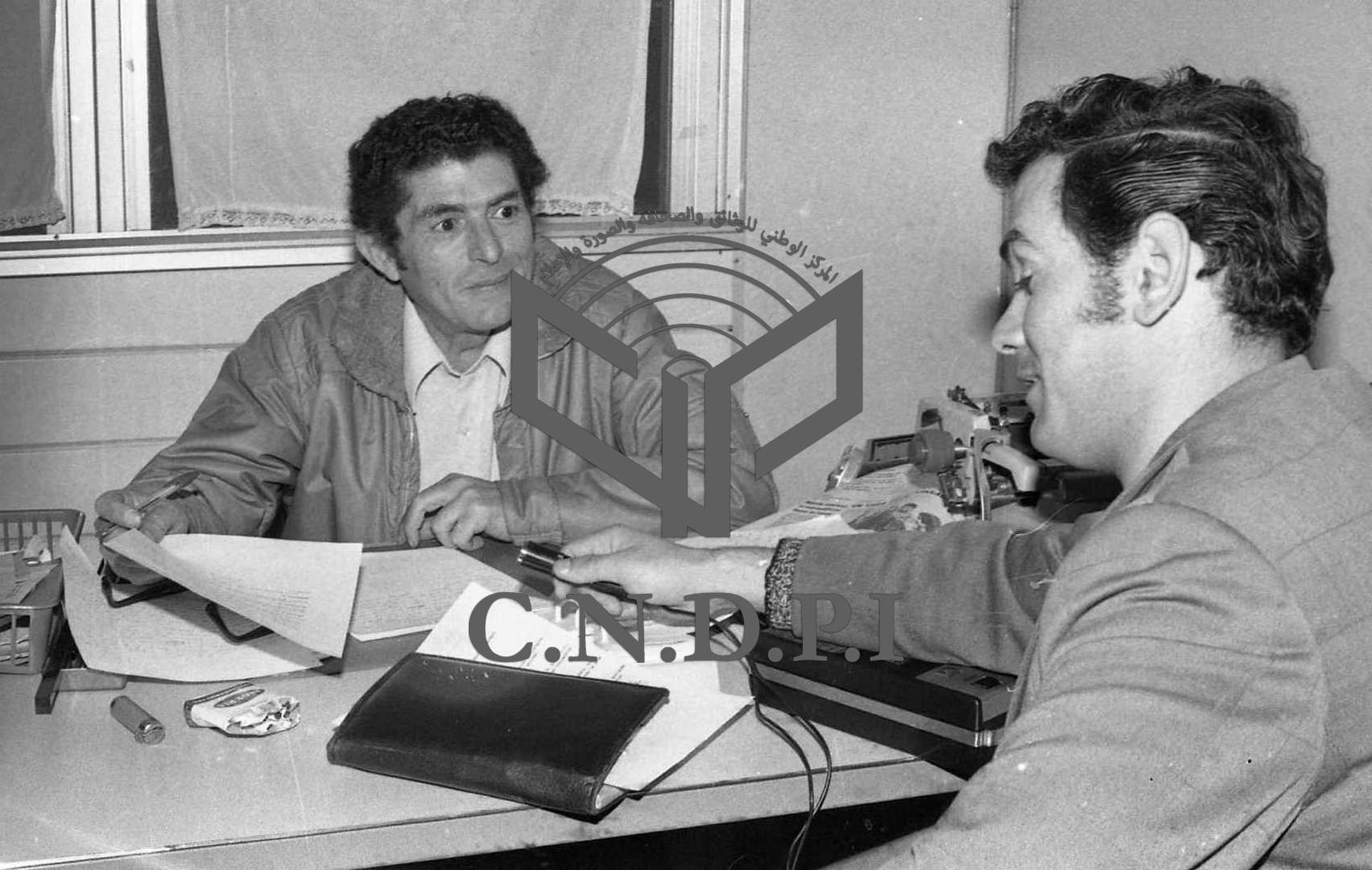 1975 مقابلة السيد مالك حداد 1975 مقابلة السيد مالك حداد